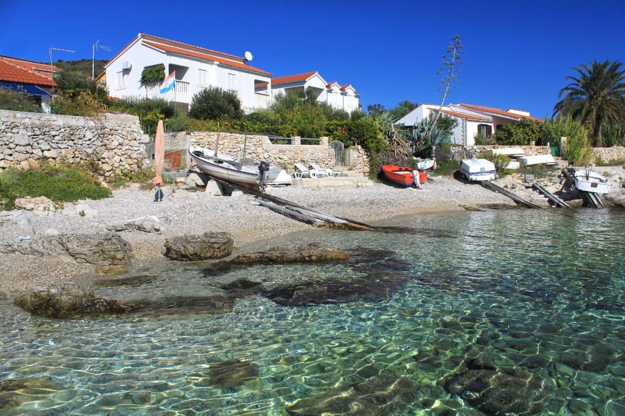 Seaside Holiday House Milna, Vis - 8900 Villa Luaran gambar