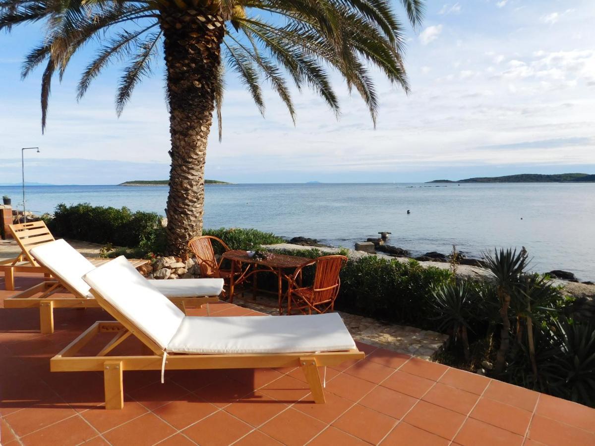 Seaside Holiday House Milna, Vis - 8900 Villa Luaran gambar