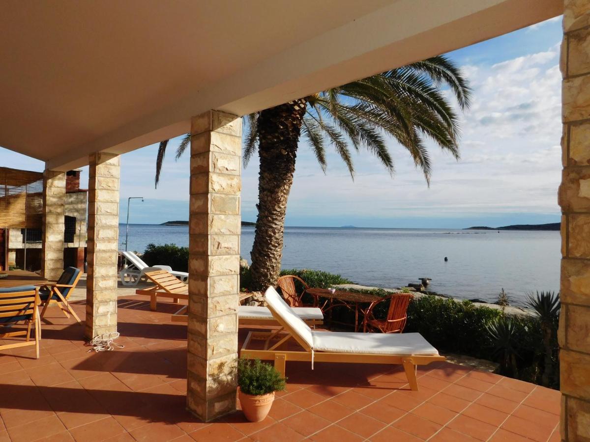 Seaside Holiday House Milna, Vis - 8900 Villa Luaran gambar